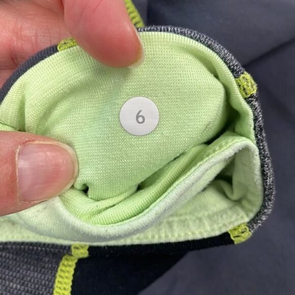 Lululemon Groove Capri Leggings Gray Color Block Neon Stitch Waist Yoga Sz 6 - Picture 9 of 10